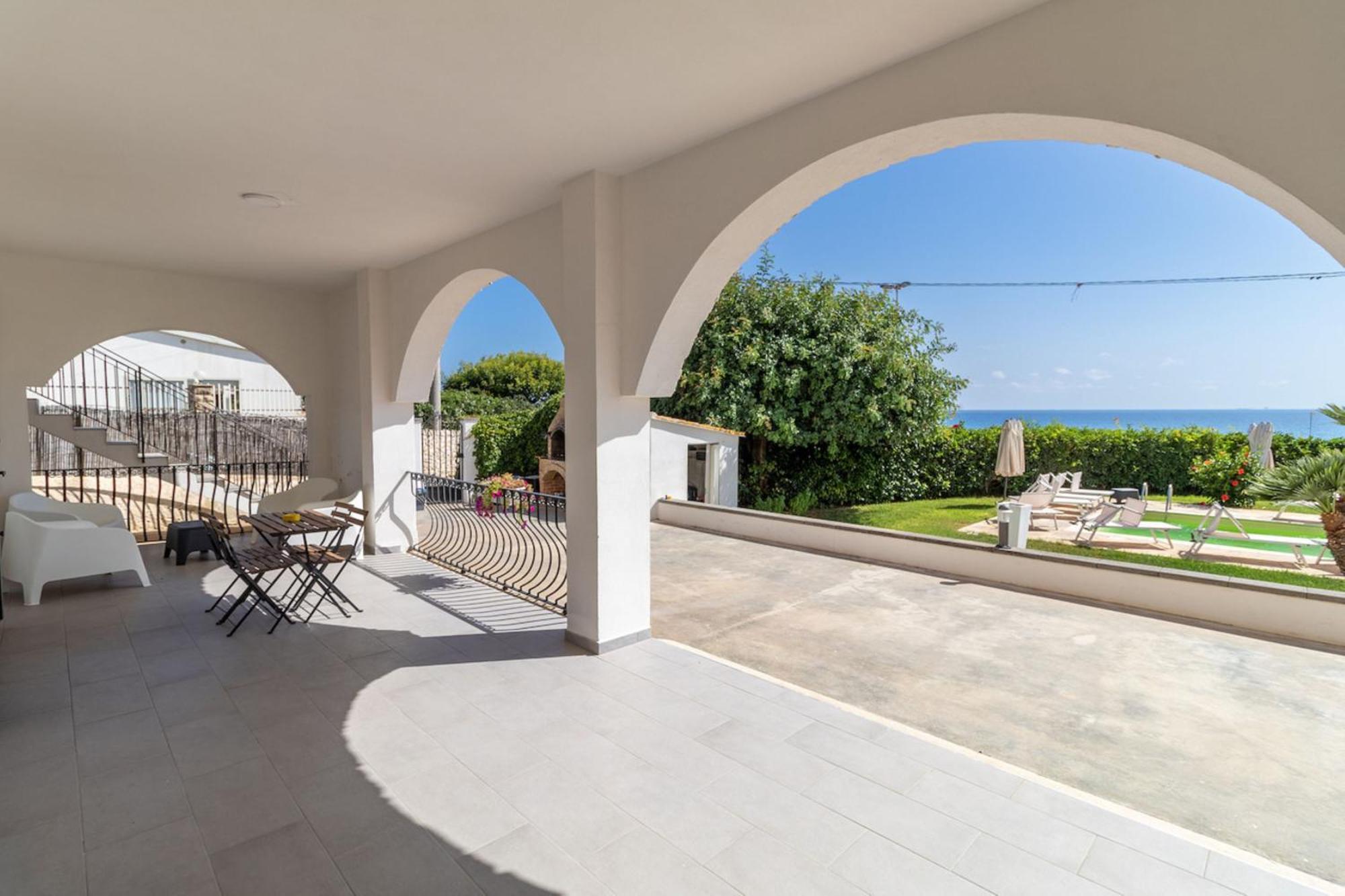 Villa Archi Sul Mare Cava d'Aliga Exterior photo